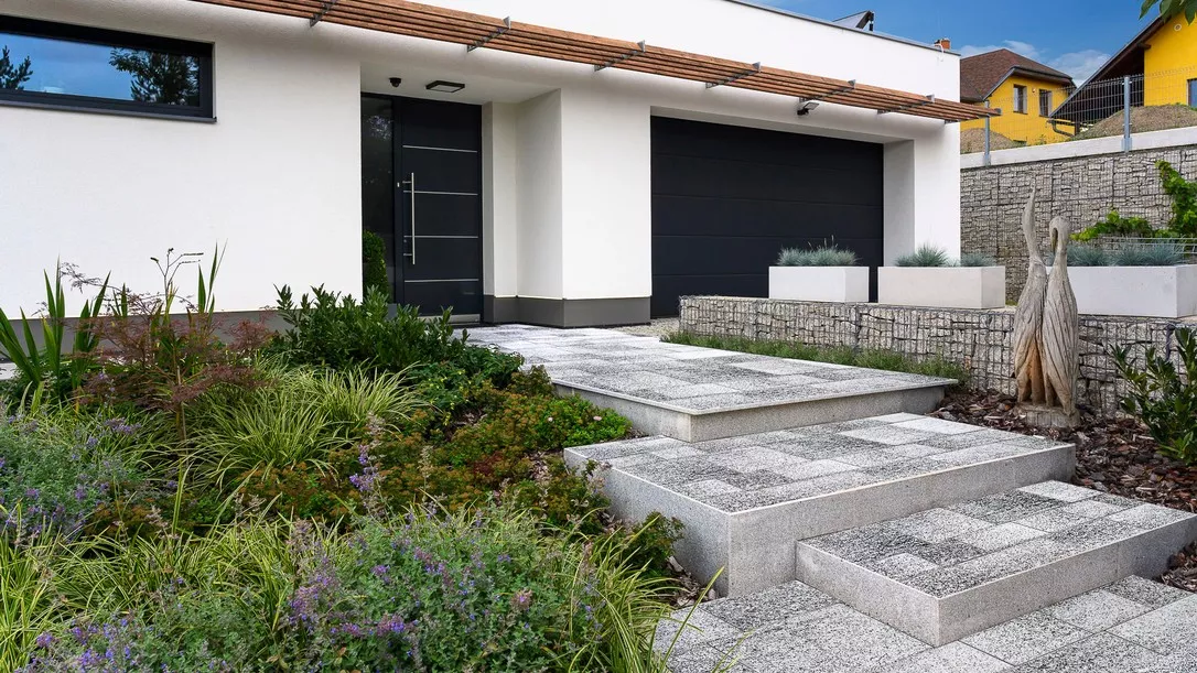 CS BETON Dlažba GRAN TECH Mineral 8 cm černo-bílá AKCE