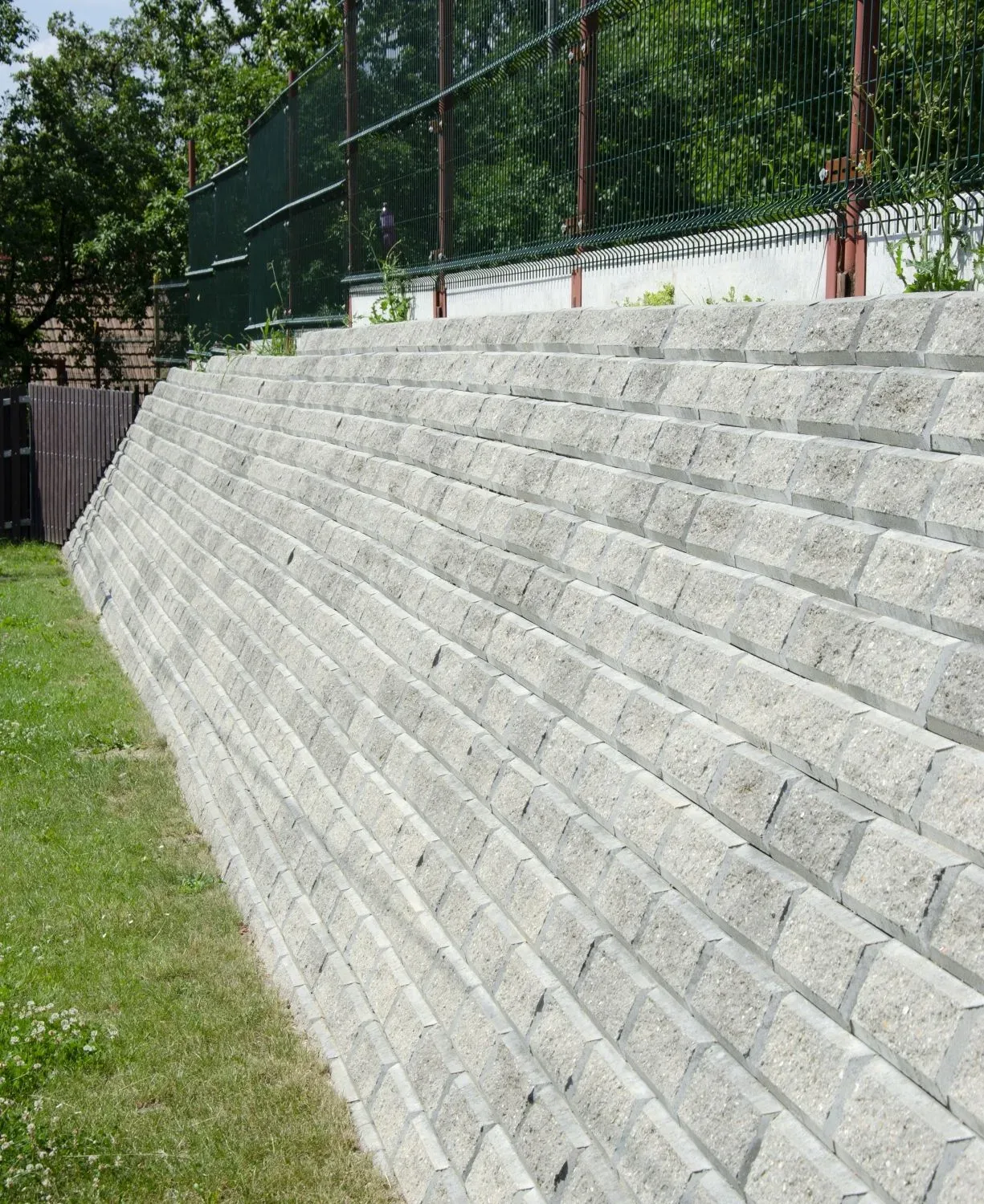 PRESBETON - ŘÍMSKÝ KVÁDR RK - 03 (Štípaný Přírodní)