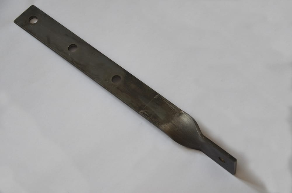 ÚCHYT PLOTOVÉ VÝPLNĚ JEDNOSTRANNÝ POZINKOVANÝ 40CM