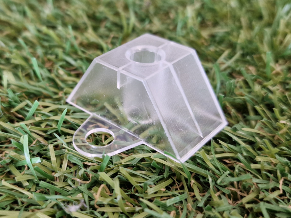 Distanční podložka (trapéz) - Balení (počet ks): 20