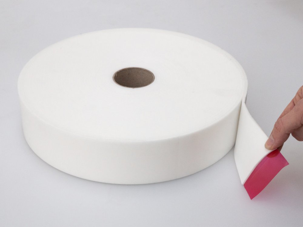 Podkladní pěnová páska pod kontralatě T-tape Batten Seal