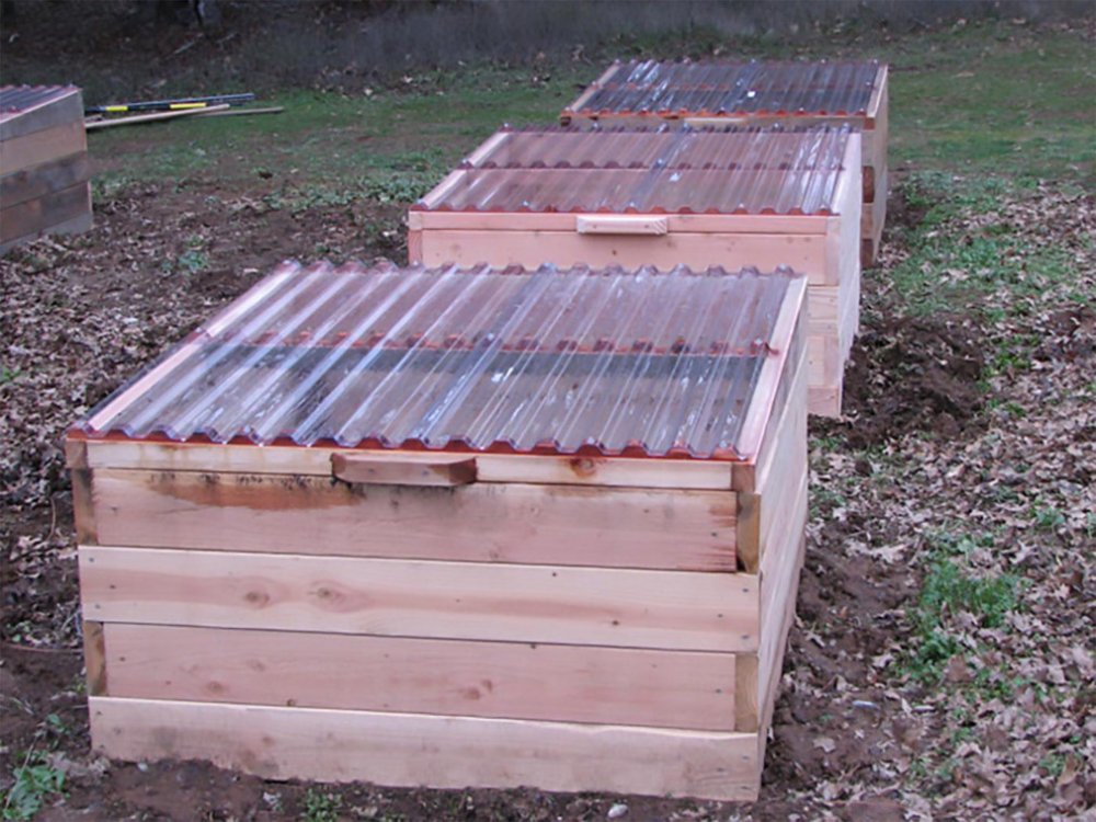 Trapézový polykarbonát čirý s jemnou strukturou - Rozměr: 2000 x 1060 x 0,9 mm