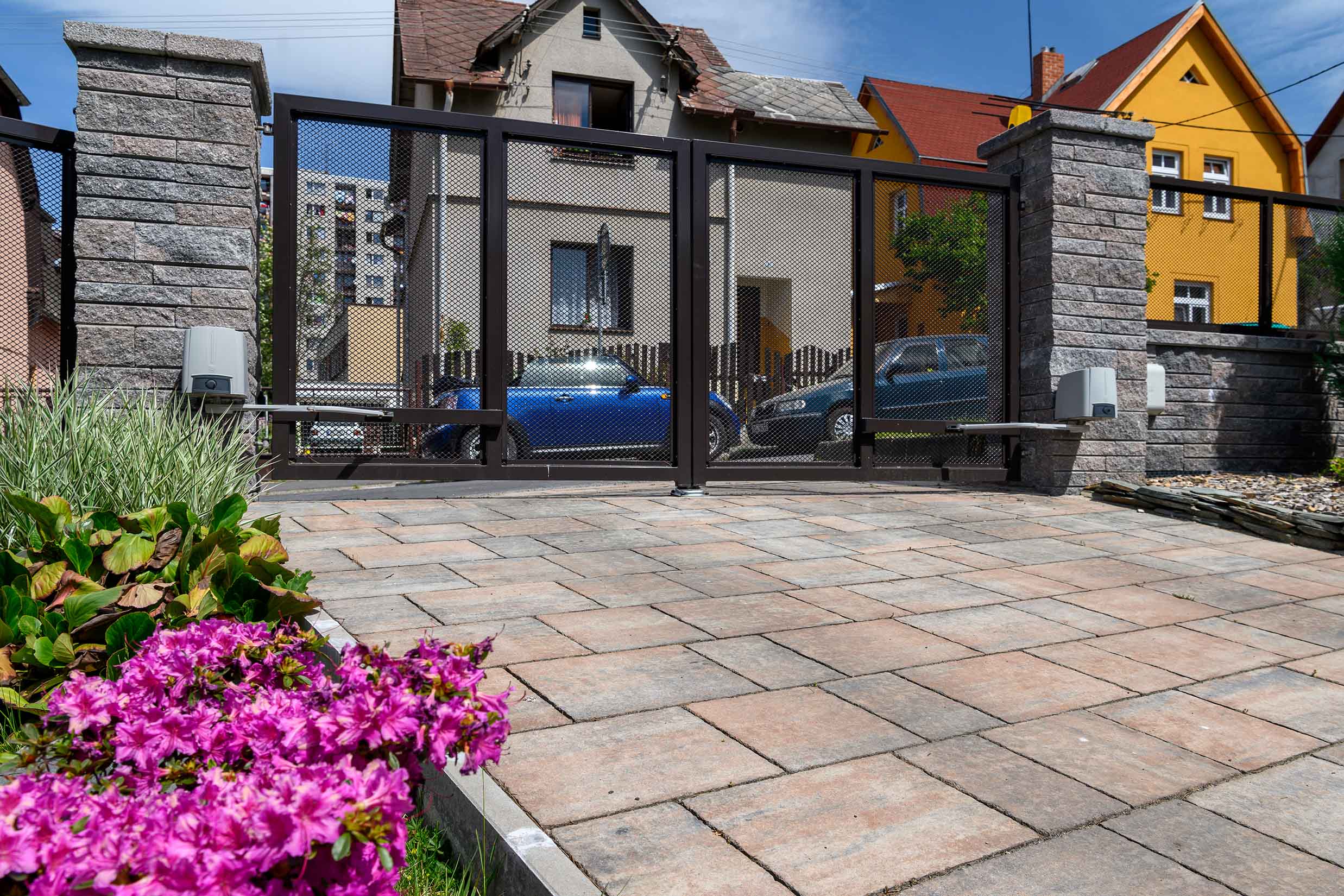 CSBETON - Skladebná dlažba Cortila 4 kamenů reliéf 6 cm — foto