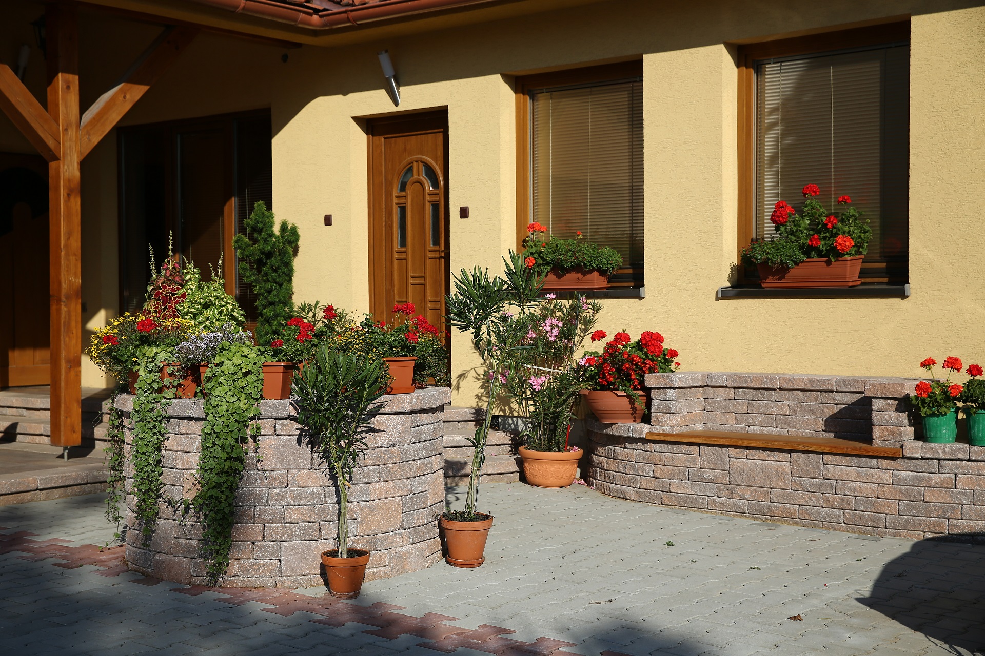CSBETON - Naturblok sloupkový kámen základní 75 mm — foto