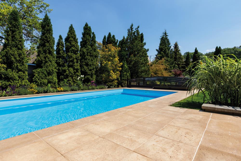 DITON - Bazénový lem - přímý Travertin elegance — realizace