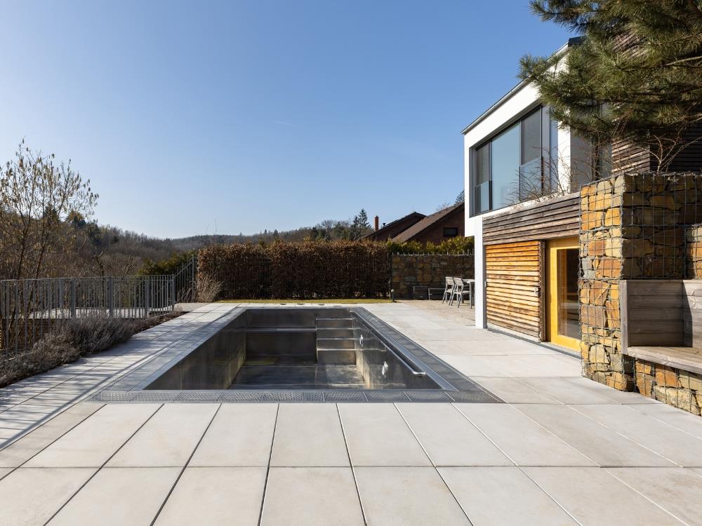 DITON - Modern 80 / 40 / 6 přírodní — realizace