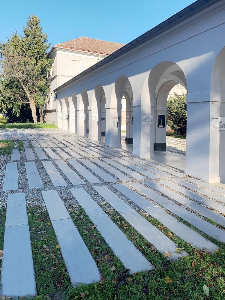 DITON - MaxiModern 12 plocha 0,36 ÷ 0,5 m2 přírodní — realizace