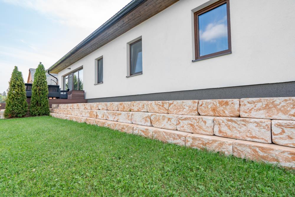 DITON - Gabon 7 / 25 základní kámen — realizace