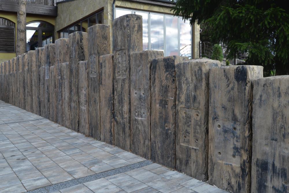 DITON - Pražec - trám, palisáda 125 natur patina — realizace