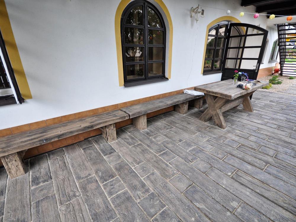 DITON - Lavice typ fošna 200 natur patina — realizace