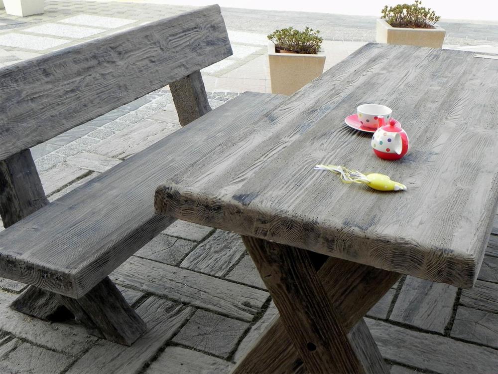 DITON - Lavice typ fošna s opěradlem 200 natur patina — realizace